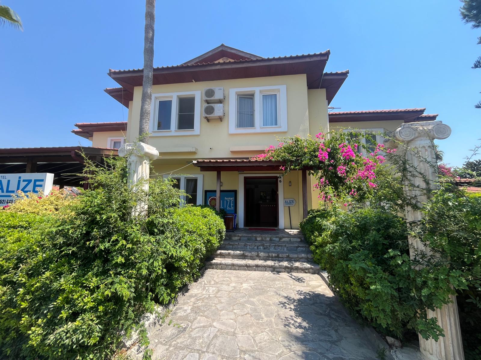 GöcekAlize Otel Havuz Manzarası